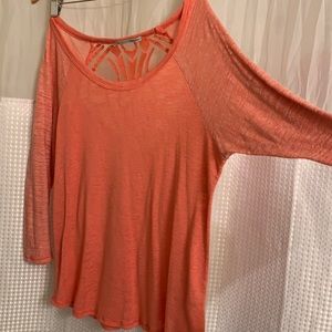 Women’s long Sleeve top